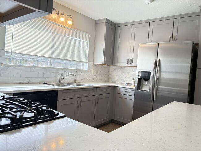 Foto del edificio - 4211 Autumn Meadow Dr