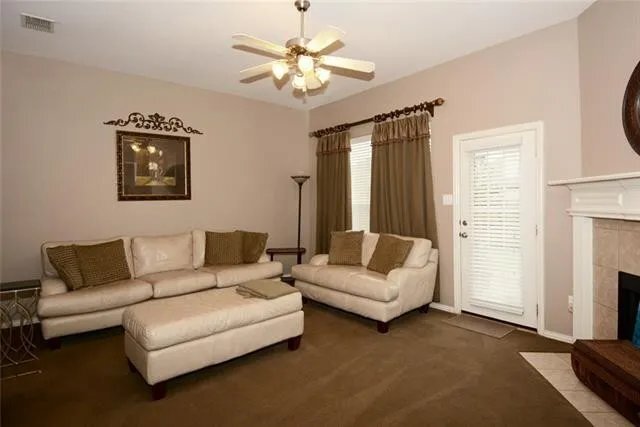 Foto del edificio - 12230 Cardinal Creek Dr