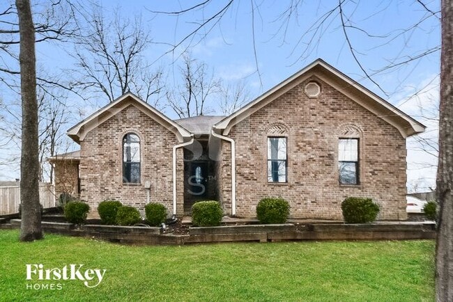 Building Photo - 275 Kings Dr