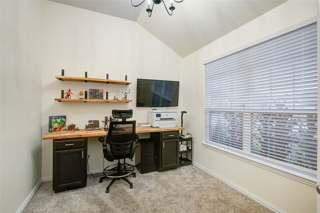 Building Photo - 5312 Latigo Ct