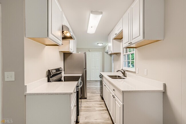 Foto del edificio - 4981 W Lake Way