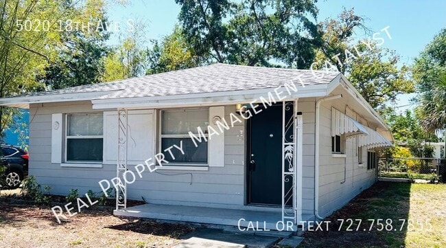Building Photo - 5020 18th Ave S