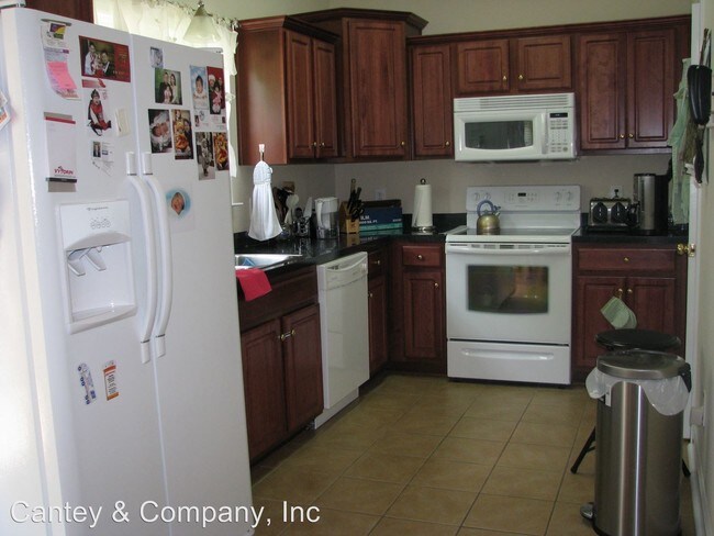 Building Photo - 4 br, 2.5 bath House - 77 Summer Brook Court
