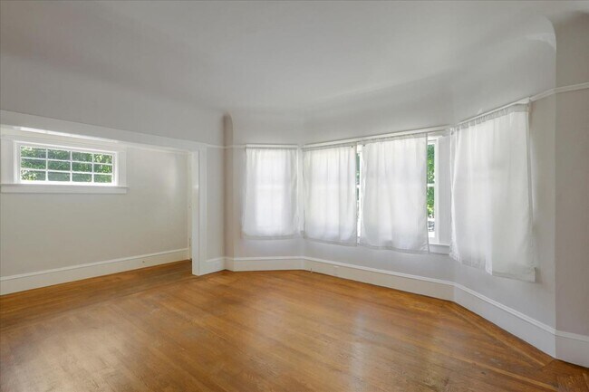 Foto del edificio - 422 Vernon St