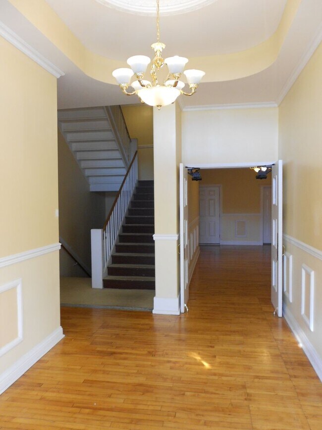 Foto del edificio - 217 W North St