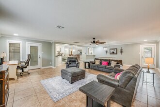 Building Photo - 2930 Water Lily Dr