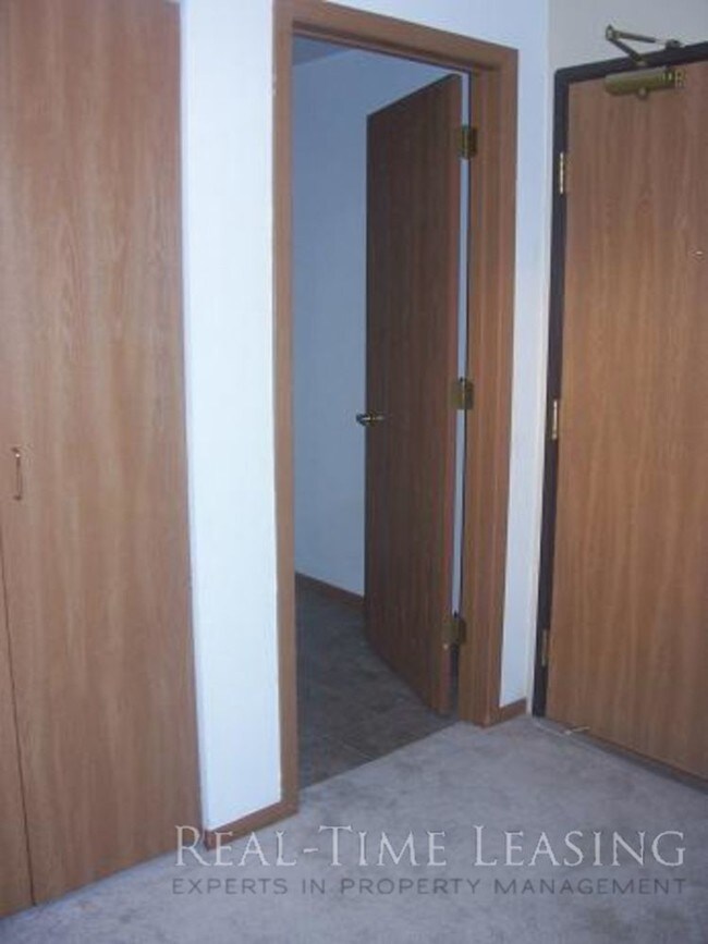 Foto del edificio - 720 3rd Ave NE