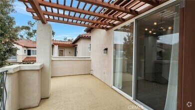 Building Photo - 16 Celano Ct