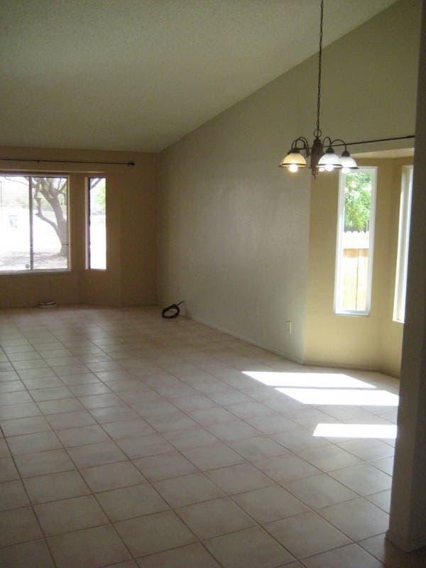Building Photo - 10106 Cll Del Este