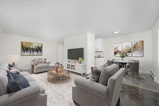 Building Photo - Mary Apartments