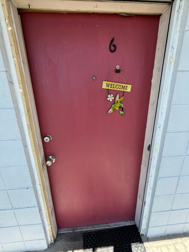 Primary Photo - 220 N 4th St