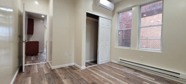 Foto del edificio - 4835 N 15th St
