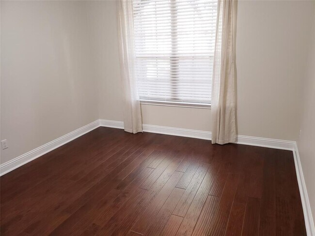 Foto del edificio - 8305 Turning Trail