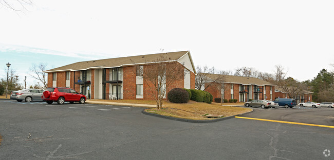 Building Photo - Sweetbriar Apartments