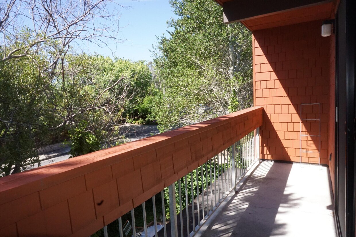 Balcony - 2238 Allegheny Way