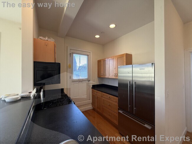 Foto del edificio - 536 Cambridge St