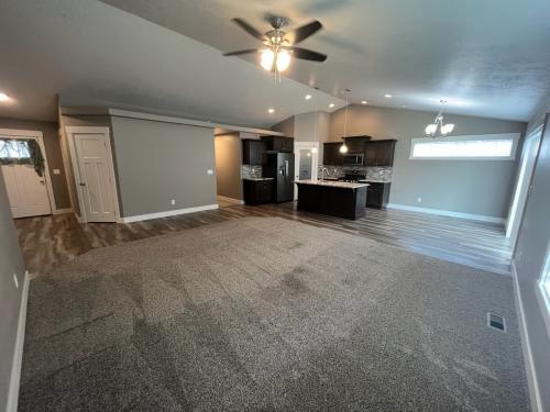 Building Photo - 1100 SW Bonnie St