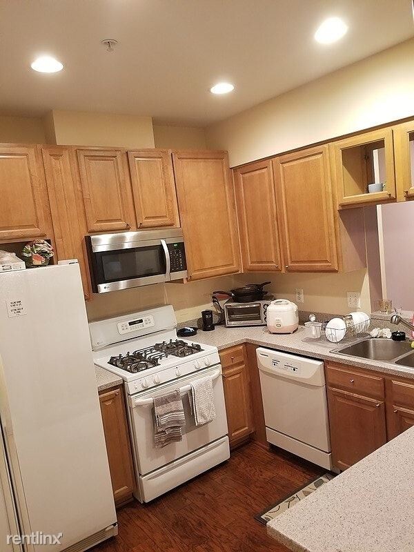 Building Photo - 2 br, 2 bath Condo - 2931 Deer Hollow Way 305