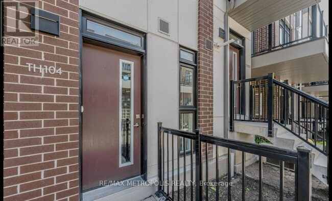 Photo du bâtiment - 100 Canon Jackson Dr