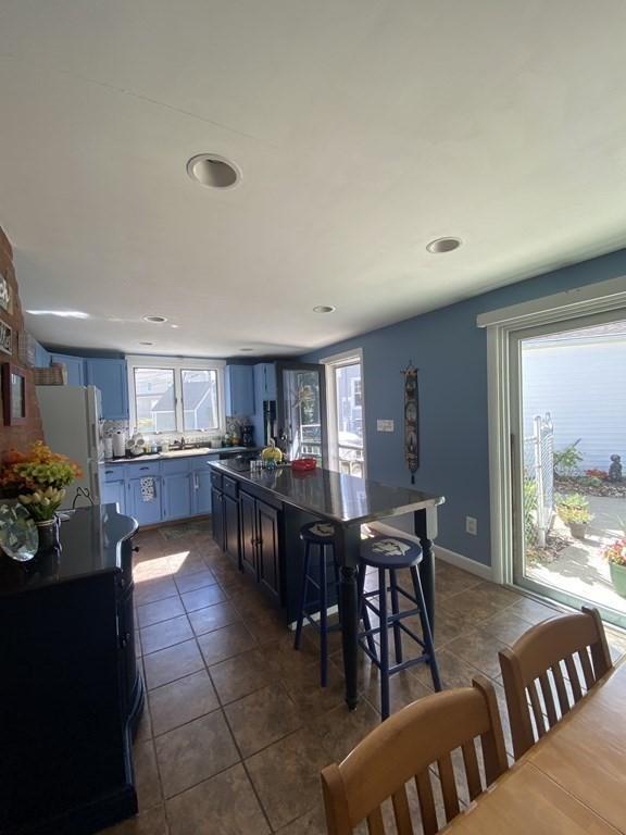 Building Photo - 4 bedroom in Wareham MA 02571