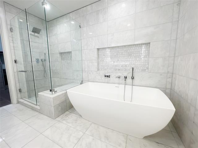 Building Photo - 7901 Windrose Ave.