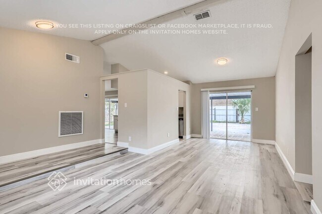 Foto del edificio - 6234 Beaumont Ave