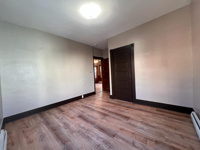 Building Photo - 115 Allston St
