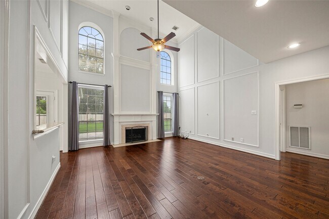Foto del edificio - 4907 Manchester Ct