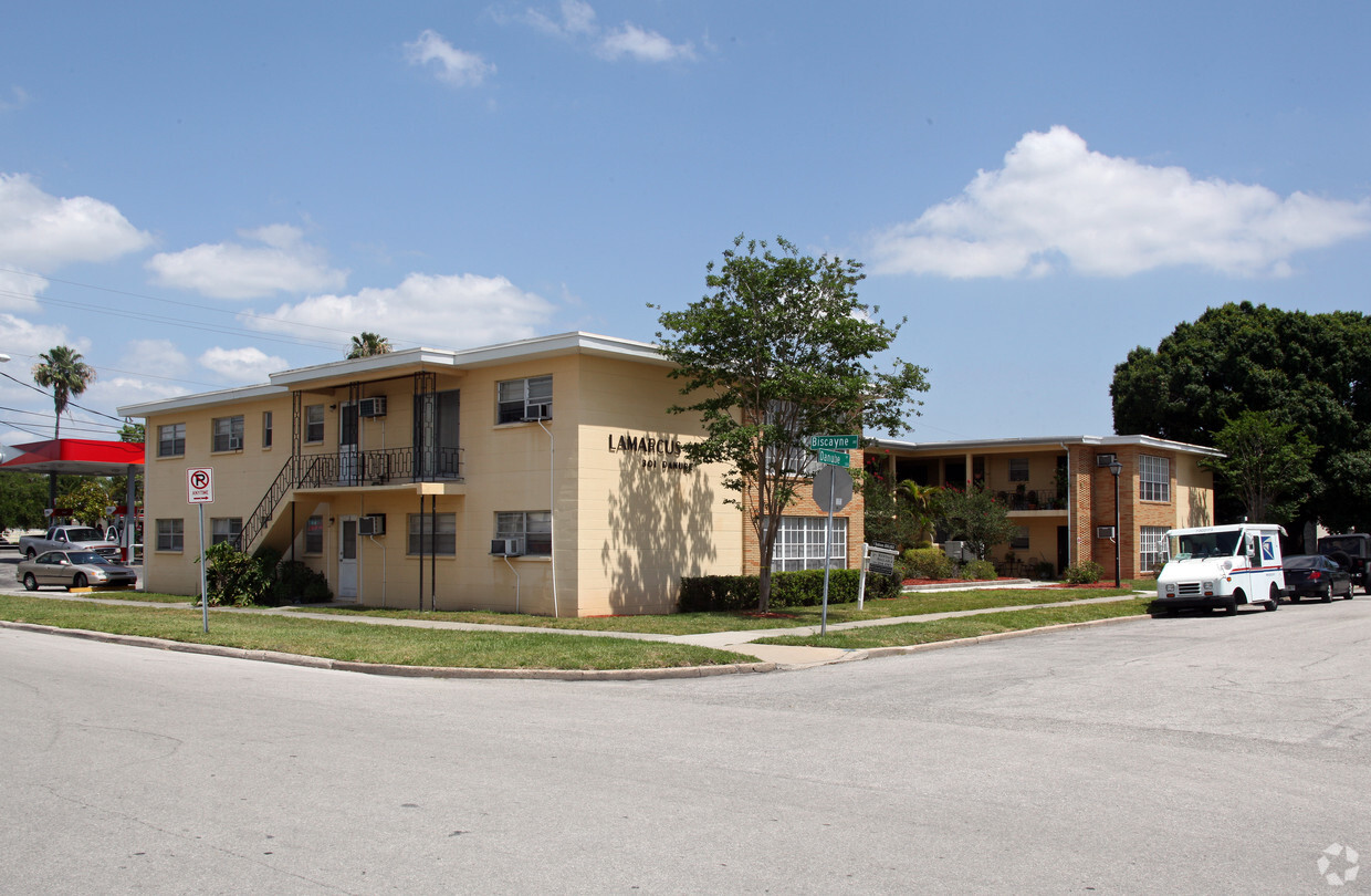 Foto principal - 301 Danube Ave