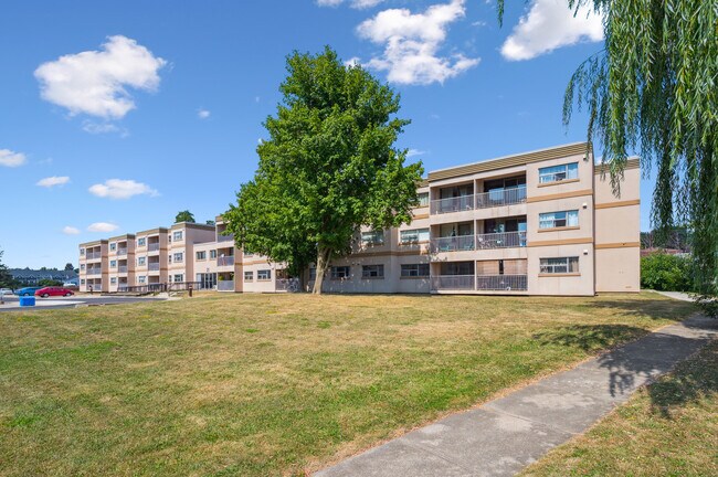 Photo du bâtiment - 21 Pioneer Apartments