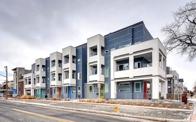 Building Photo - 3317 W 17th Ave