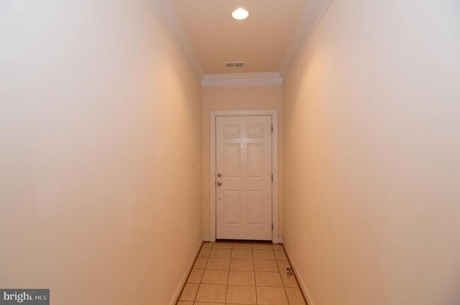 Building Photo - 11463 Galliec St