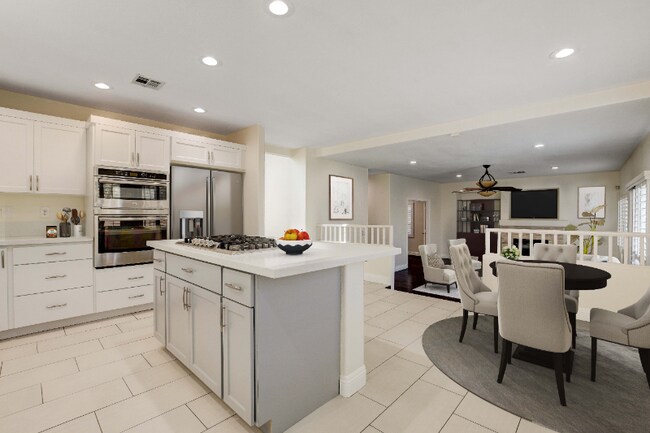 Foto del edificio - 498 Melrose Heights St