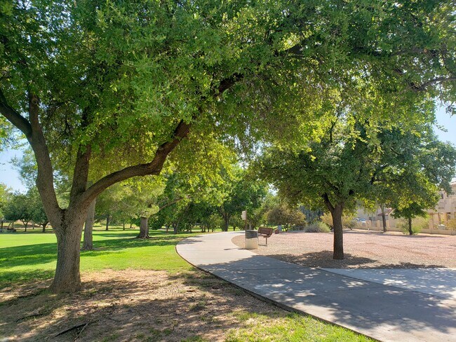 Scottsdale Ranch Park on other side! - 10080 E Mountainview Lake Dr