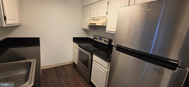 Building Photo - 602 Ravens Crest Dr