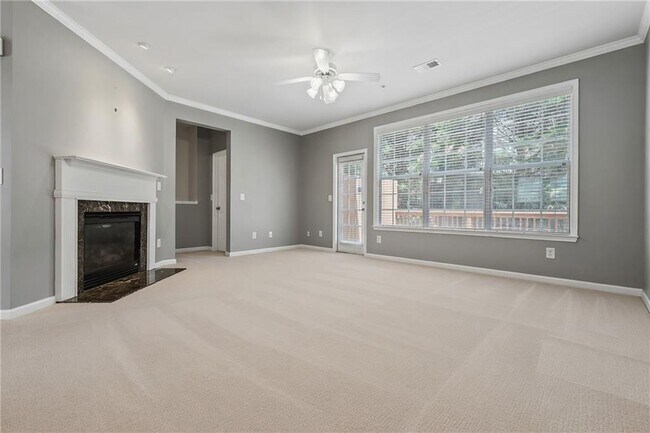 Building Photo - 4721 Creekside Villas Way