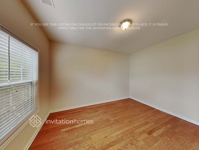 Foto del edificio - 6541 Squire Pl