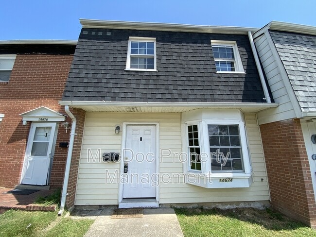 Foto del edificio - 14674 Pinon Ct