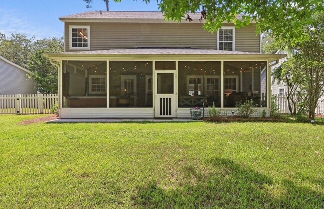 Building Photo - 7 Longleaf Ct