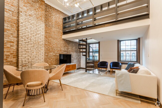 1BR LOFT- LIVING AREA-5A - 121 E 37th St
