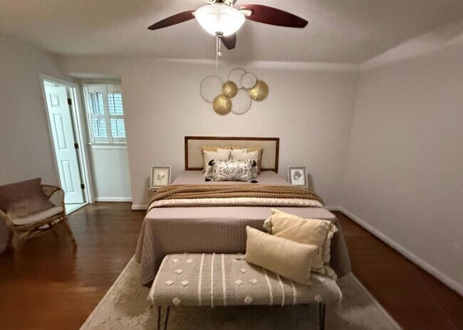 Building Photo - Spacious 4 bedroom, 3 bath Rancher