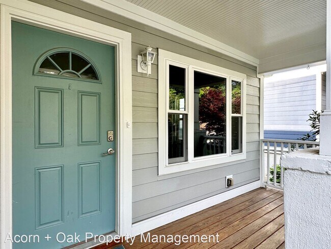 Foto del edificio - 4 br, 3 bath House - 110 Hillside Ave