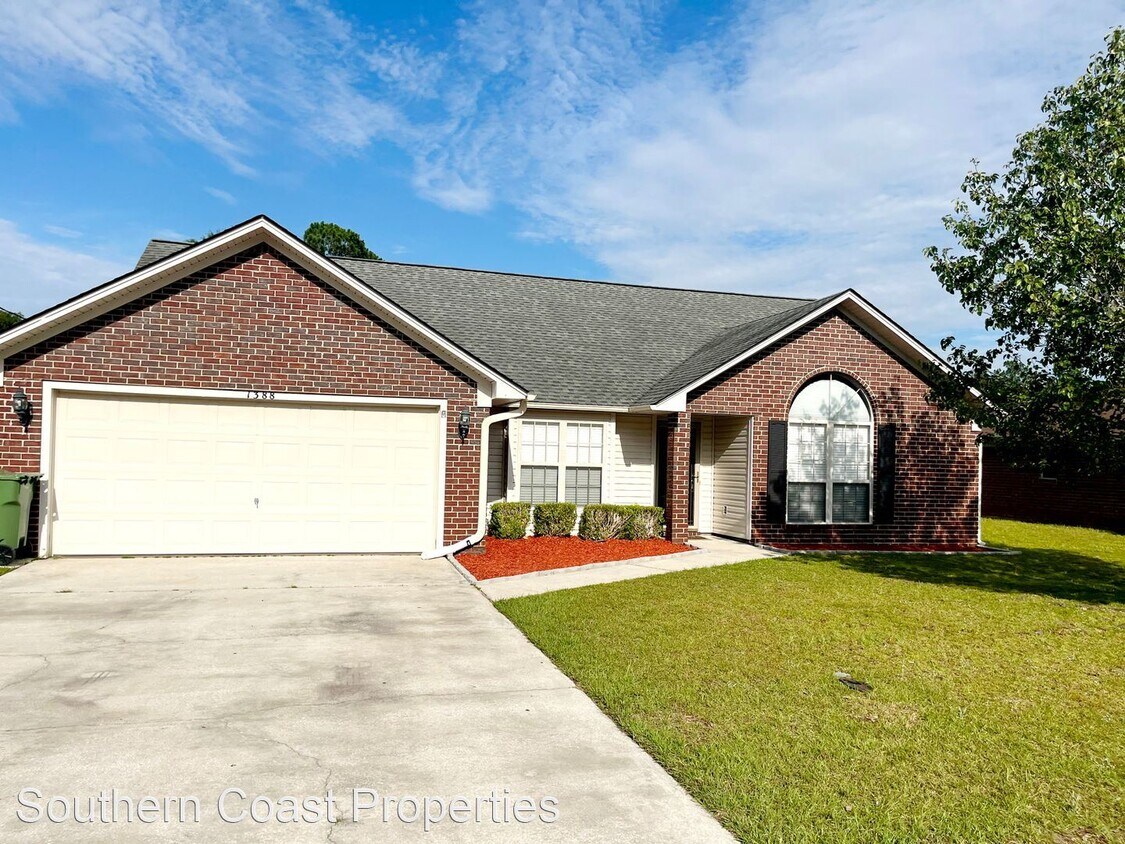 3 br, 2 bath House 1388 Coalition Circle House Rental in Hinesville, GA