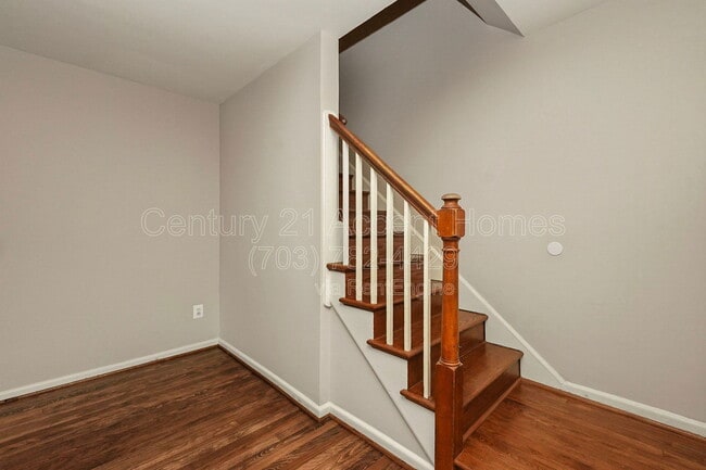 Foto del edificio - 2707 Jefferson Dr