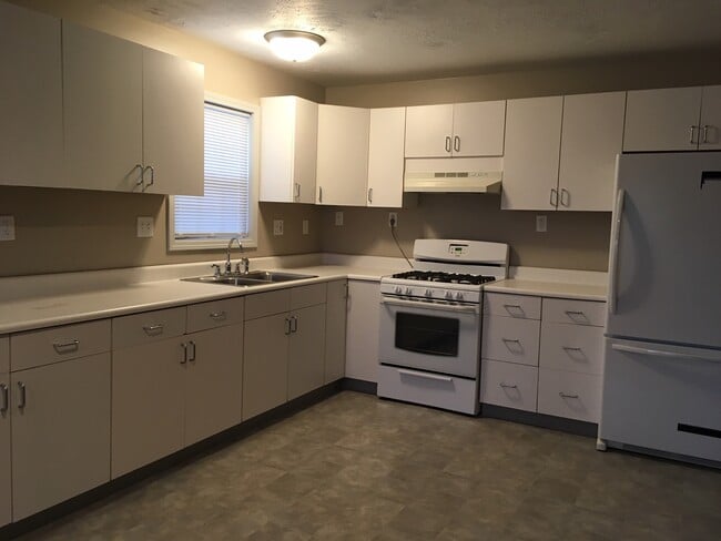 Building Photo - 500 Ross Ave