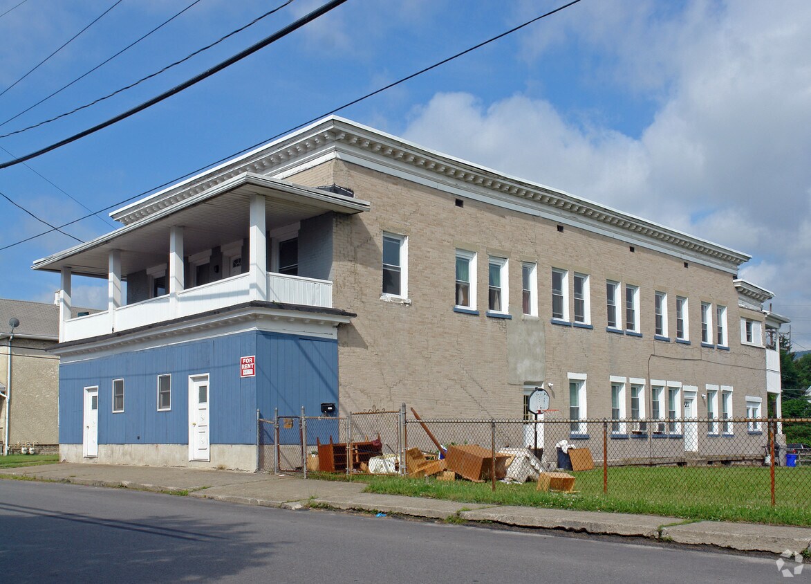 Building Photo - 1517 N Lincoln Ave