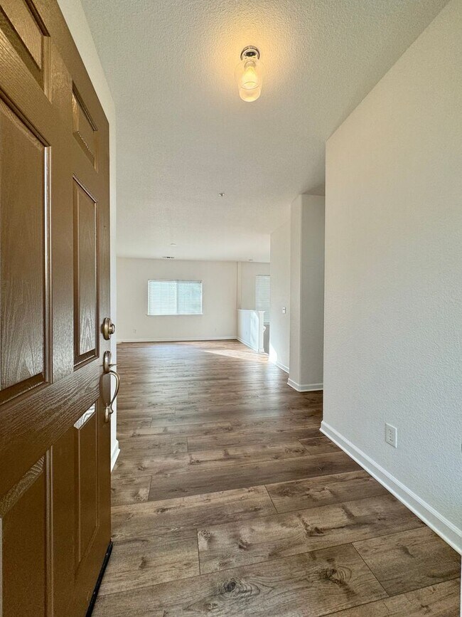 Foto del edificio - TENTATIVELY RENTED 3 Bedrooms, 2 1/2 Bathrooms, Serene Napa Setting