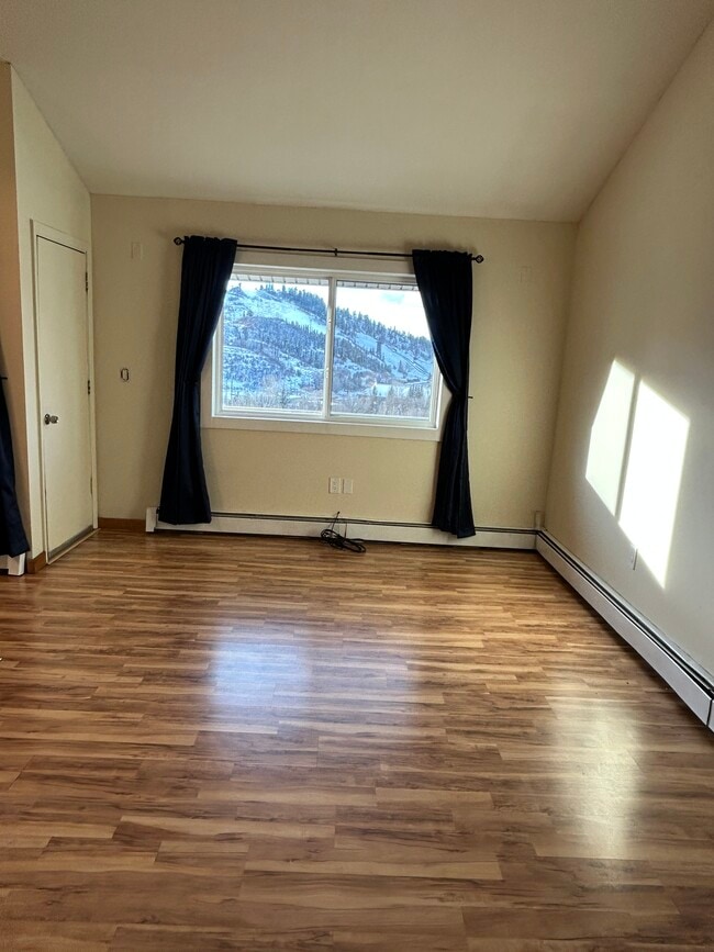 Foto del edificio - 336 Old Fish Creek Falls Rd