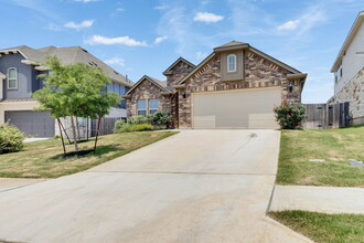 Building Photo - 175 Short Leaf Dr