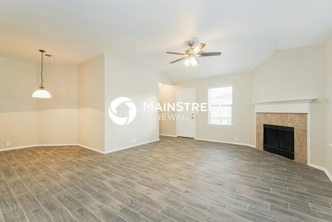 Foto del edificio - 3 Bedroom Pet-Friendly Home in San Antonio, TX with Main Street Renewal